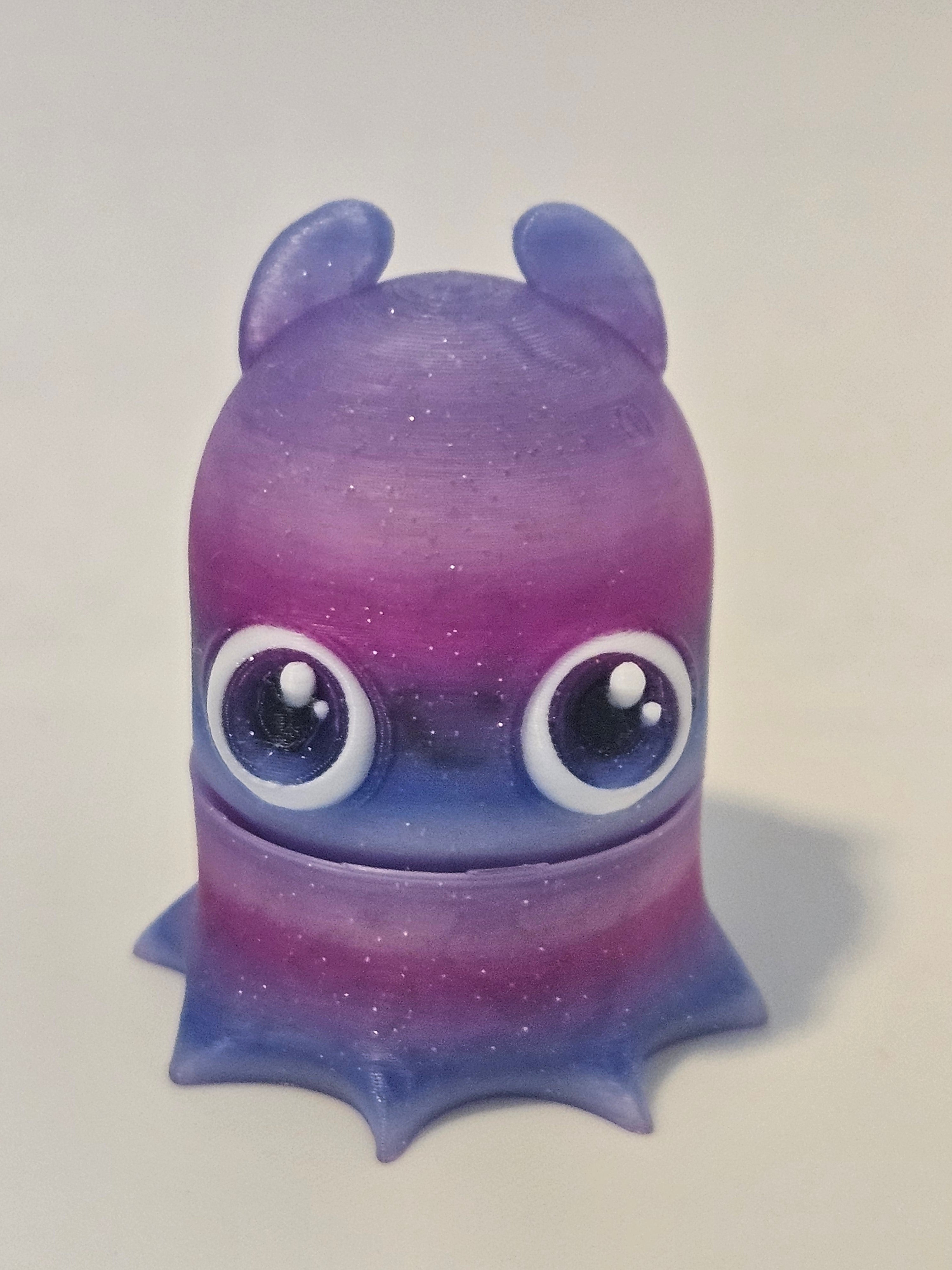 Spinning Purple Alien