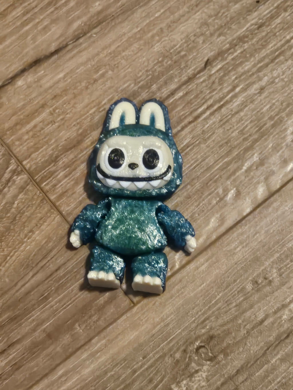 Mini colorful monsters- random color